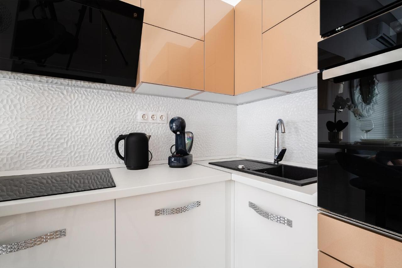 Luxury Apartment With Free Garage And Balcony In The Center Budapest Extérieur photo